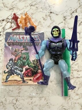 1980’s Skeletor Action Figure with Accessories, & Mini Comic Book